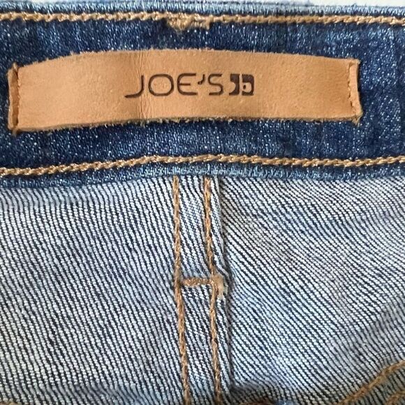 Joe’s Jeans The Ozzie Embroidered Floral Cut Off Shorts - Picture 3 of 8